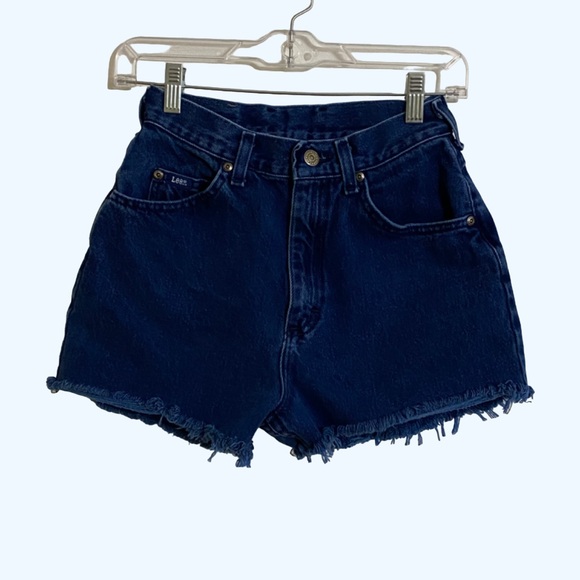 Lee Pants - Lee Woman’s Dark Blue Denim Cut Off Jean Shorts  Summer Beach Festival Size 6